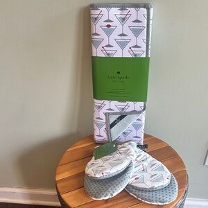 Nwt Kate spade martini cocktail drying mats and oven mits kitchen set